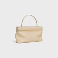 新品 EAST WEST TRIOMPHE FRAME IN SUPPLE CALFSKIN beige(入荷リクエスト)