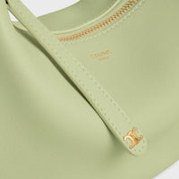 新品 teen celine lulu / grained calfskin light green(入荷リクエスト)