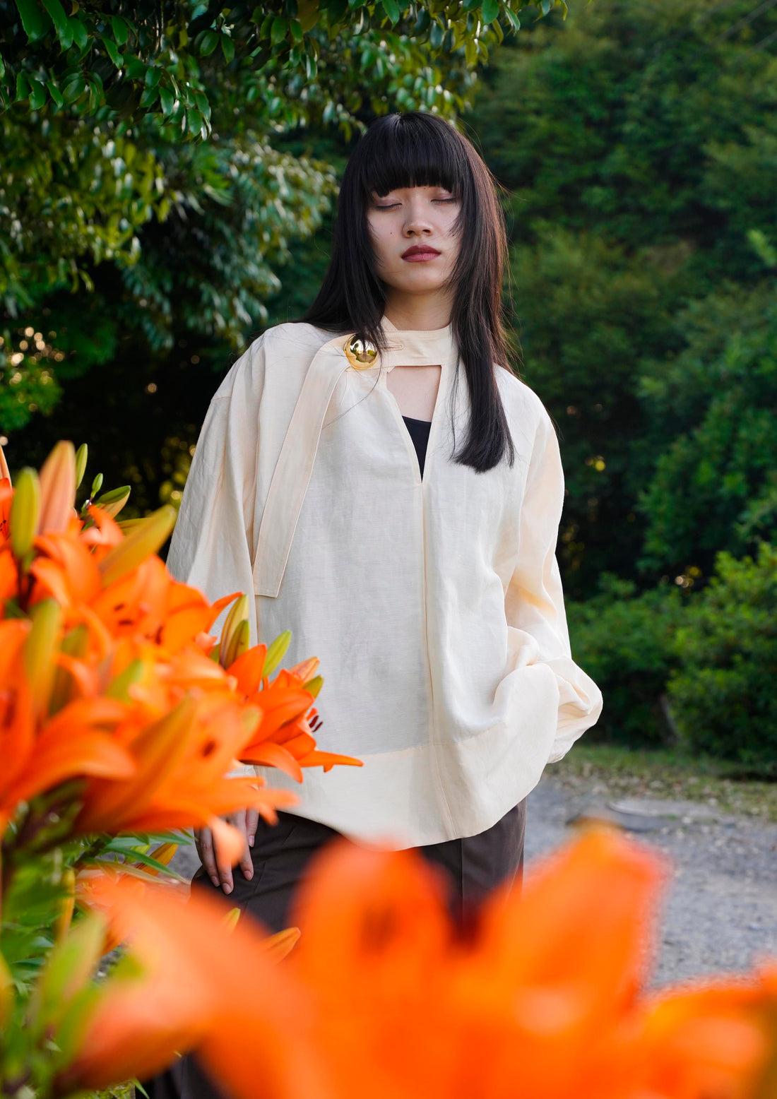 New -HEPBURN- Blouse IVORY