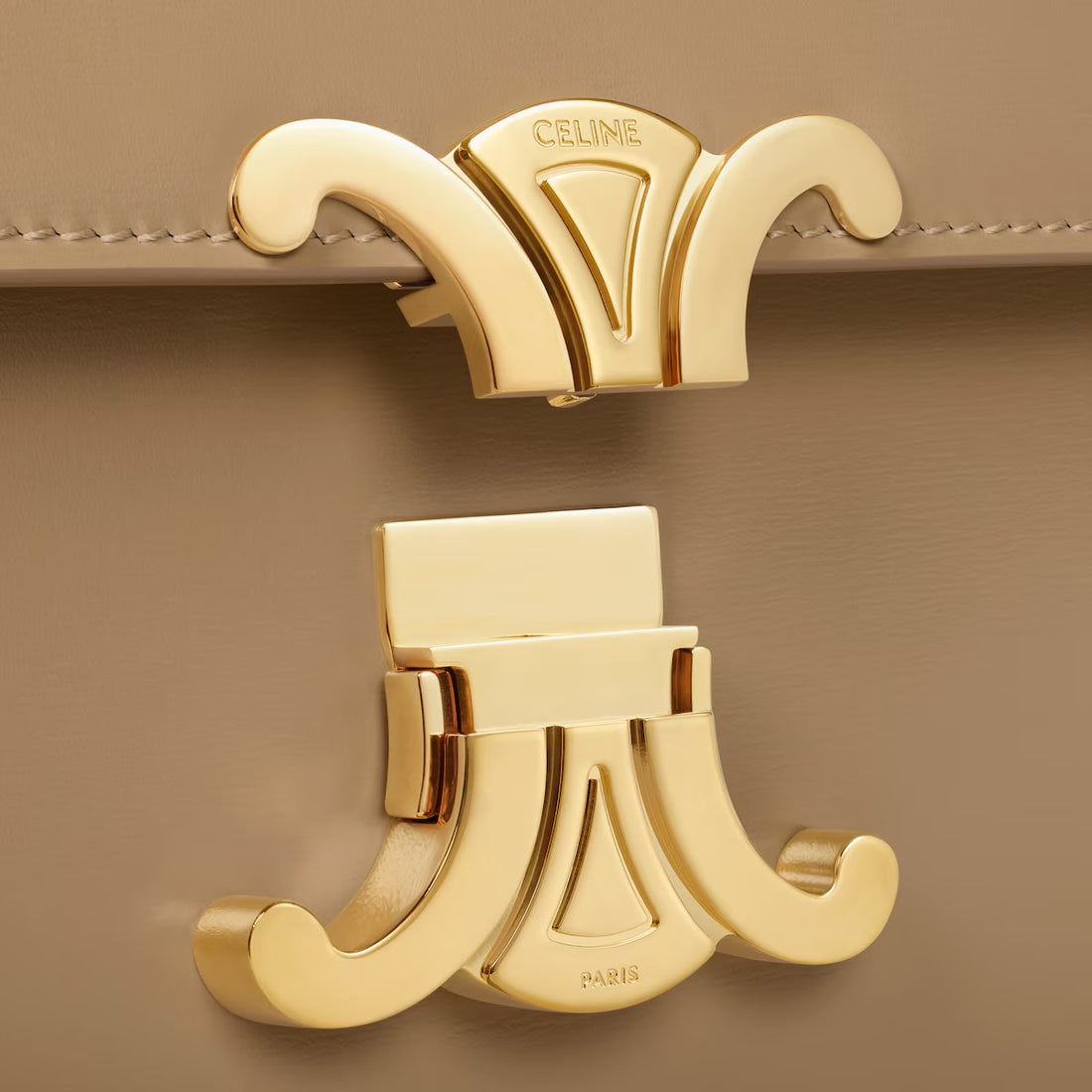 新品 クラシック トリオンフ バッグ / シャイニーカーフスキン ベージュ(入荷リクエスト)