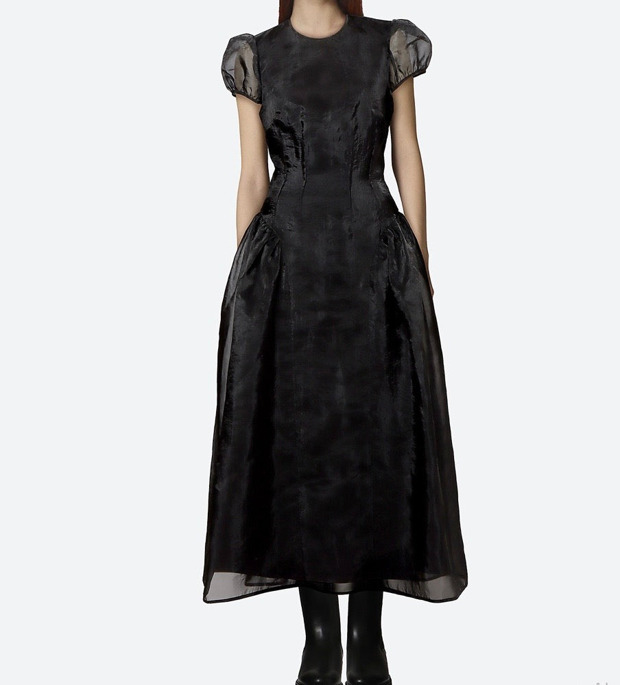 未使用品 DRESS(UK6/S)入荷リクエスト受付中