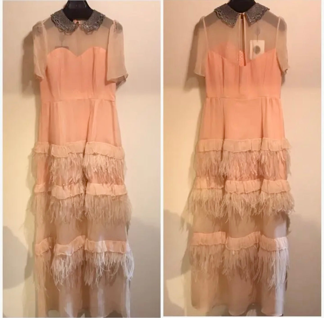 新品　DRESS