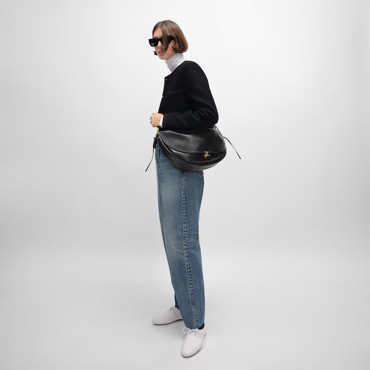 新作/新品 HALFMOON SOFT TRIOMPHE BAG IN SUPPLE SHINY LAMBSKIN  brown(入荷リクエスト)