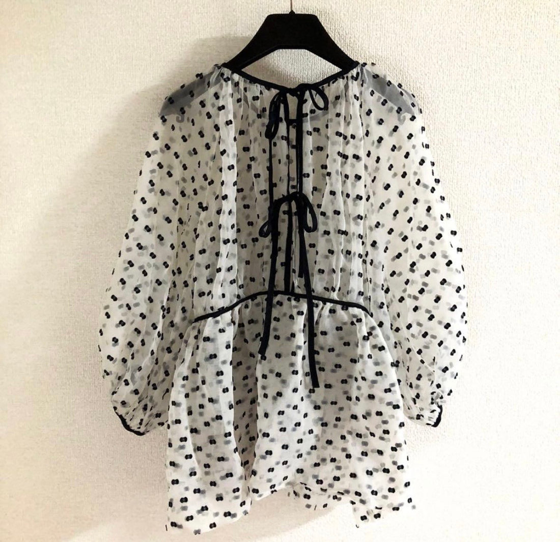 ほぼ未使用 sheer dot silk blouse(UK6/S)入荷リクエスト受付中