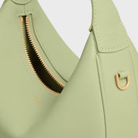 新品 teen celine lulu / grained calfskin light green(入荷リクエスト)