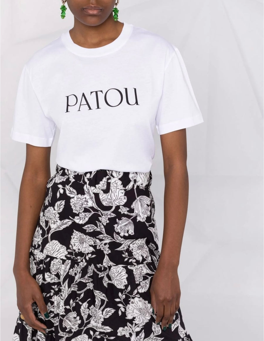 新品 LOGO T-SHIRT