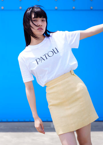 新品 LOGO T-SHIRT