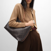 新品予定 SOFT SHOPPER BAG IN TRIOMPHE CANVAS AND CALFSKIN (入荷リクエスト)