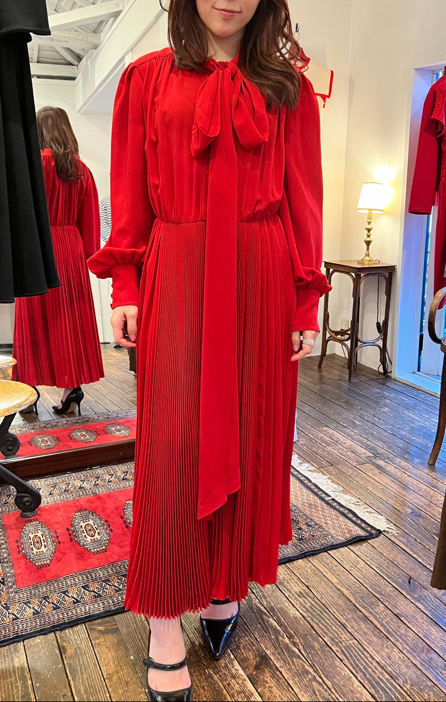 DRESS